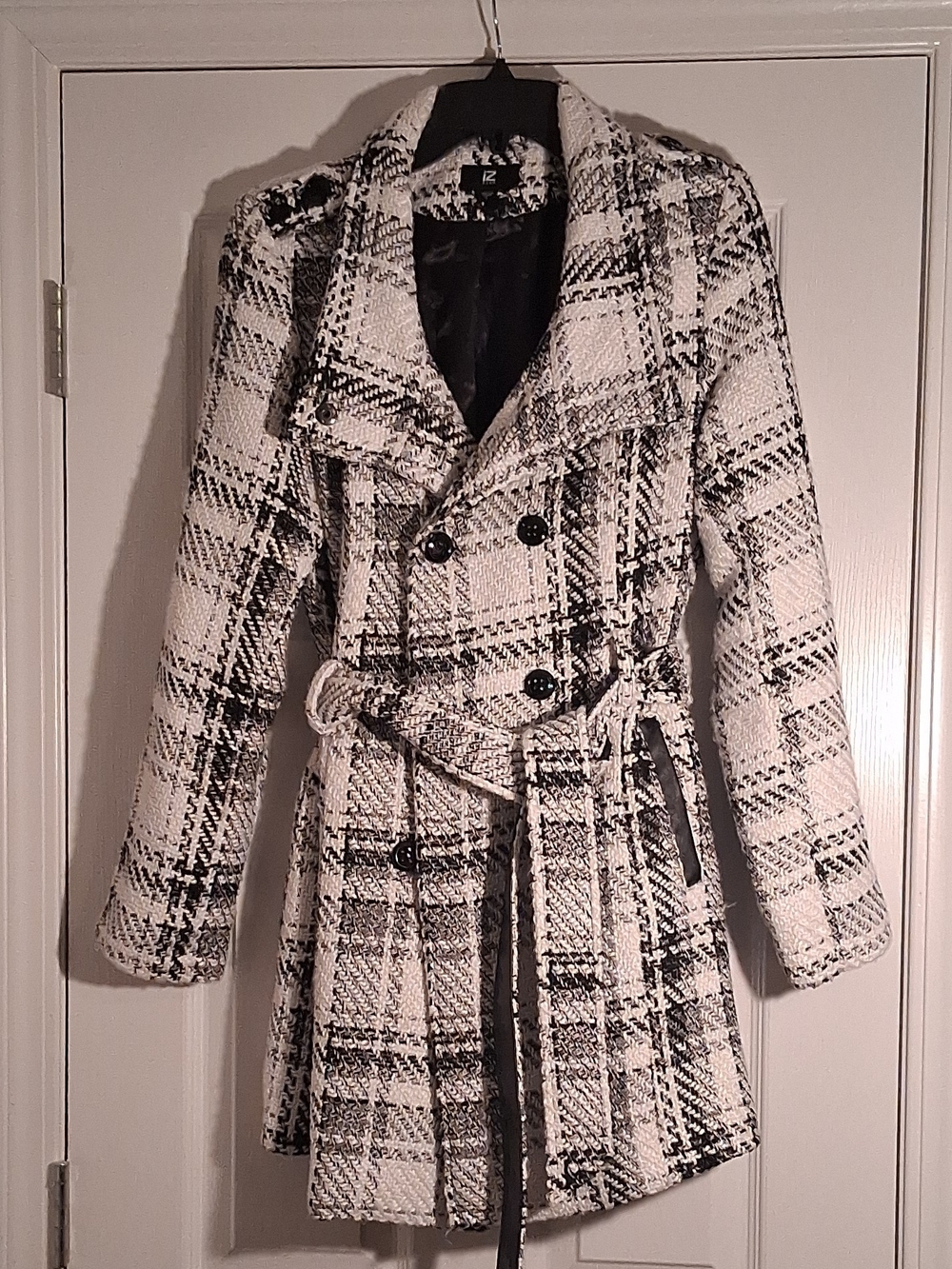 Iz Byer Black & White Plaid Belted Trench Coat